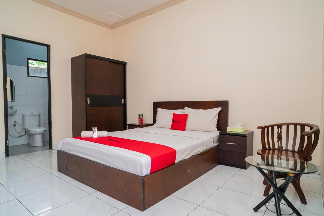 RedDoorz @ Wisma Pangrango Palangka Raya Zewnętrze zdjęcie